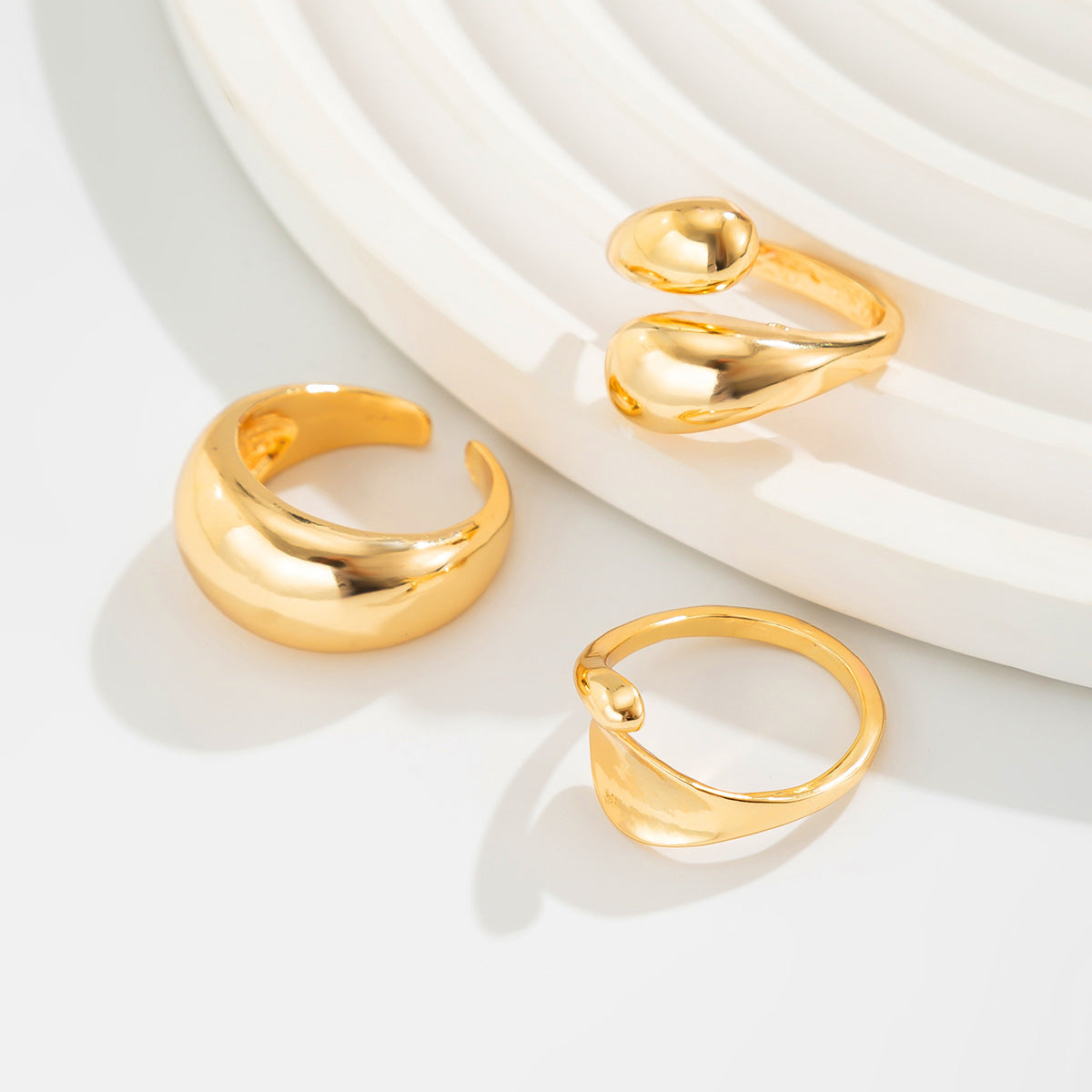 Planderful Vienna Verve Ring Set – Exaggerated Baroque Design