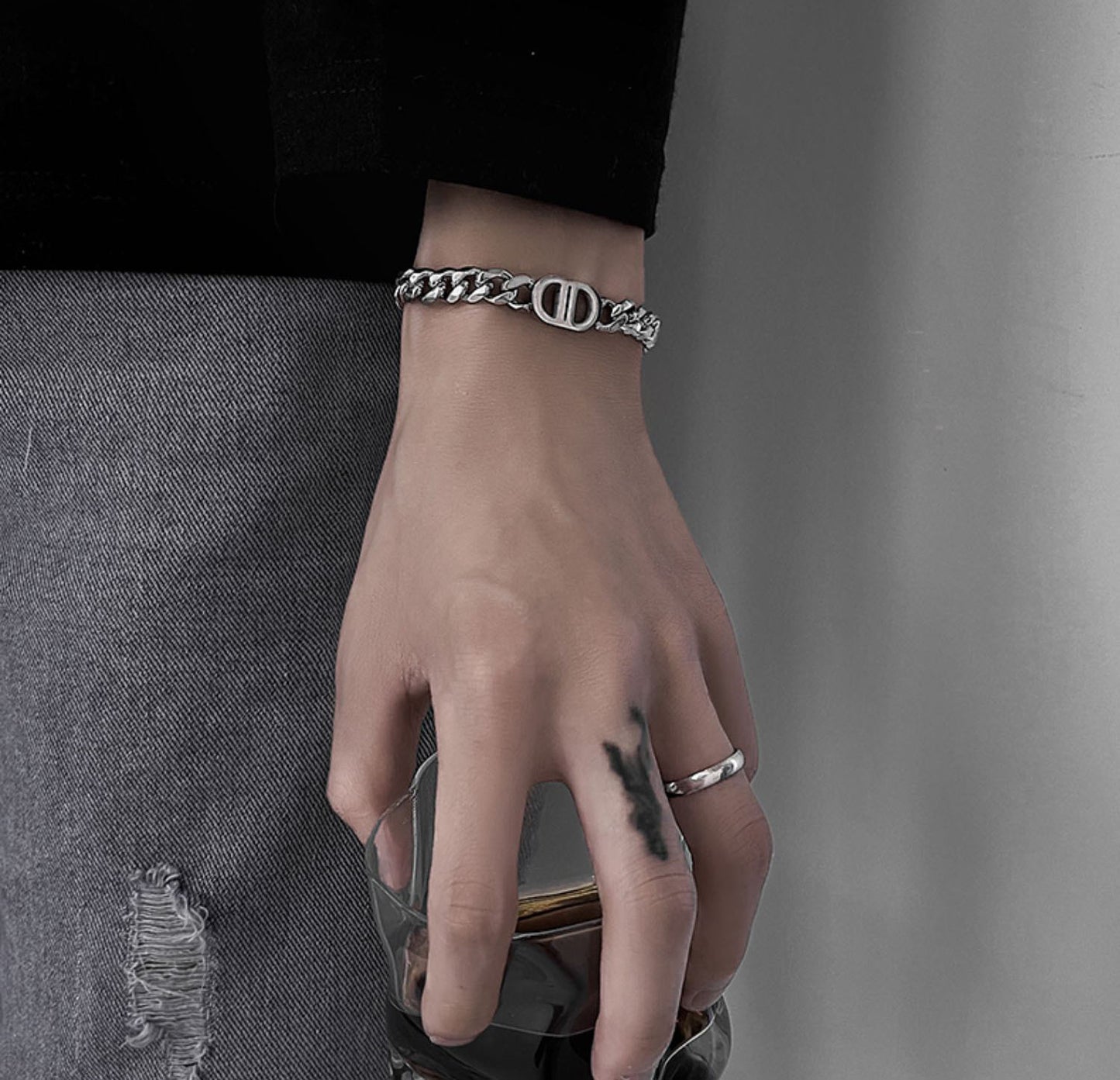 Planderful Jewelry Cuban Link Necklace Titanium Steel With Double D Pendant For Modern Women And Everyday Glamour