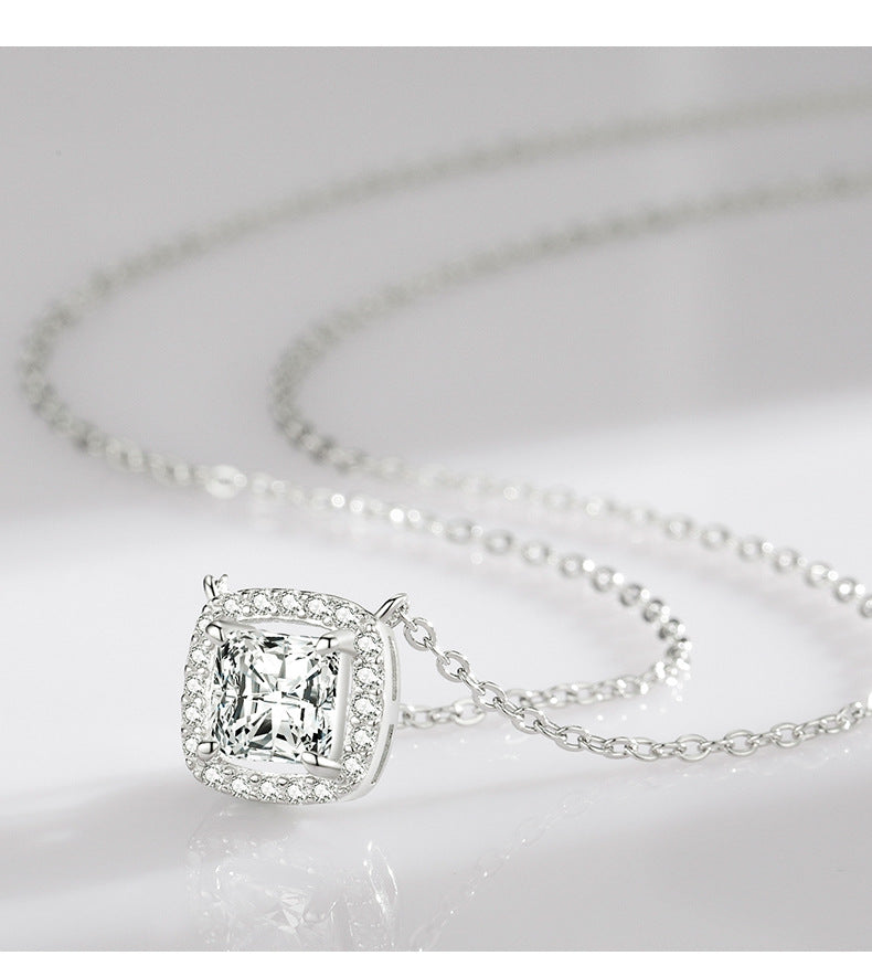 Luxurious Sterling Silver Zircon Necklace Inspired by Japan and South Korea