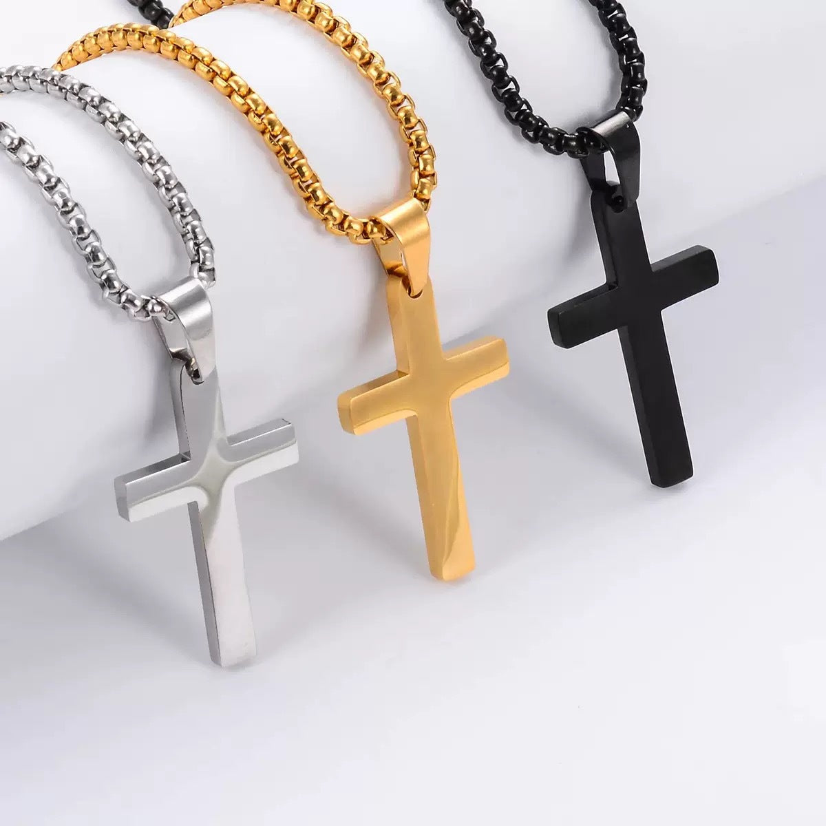 Planderful Cross Pendant Necklace For Hip Hop Fans With Glossy Steel Sweater Chain Accessory
