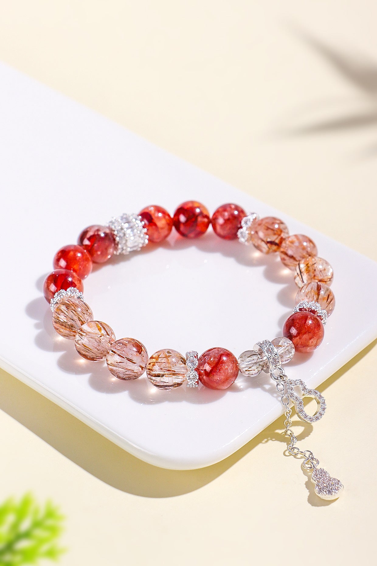 Planderful Fortune's Favor Bracelet – Elegant Natural Crystal Design