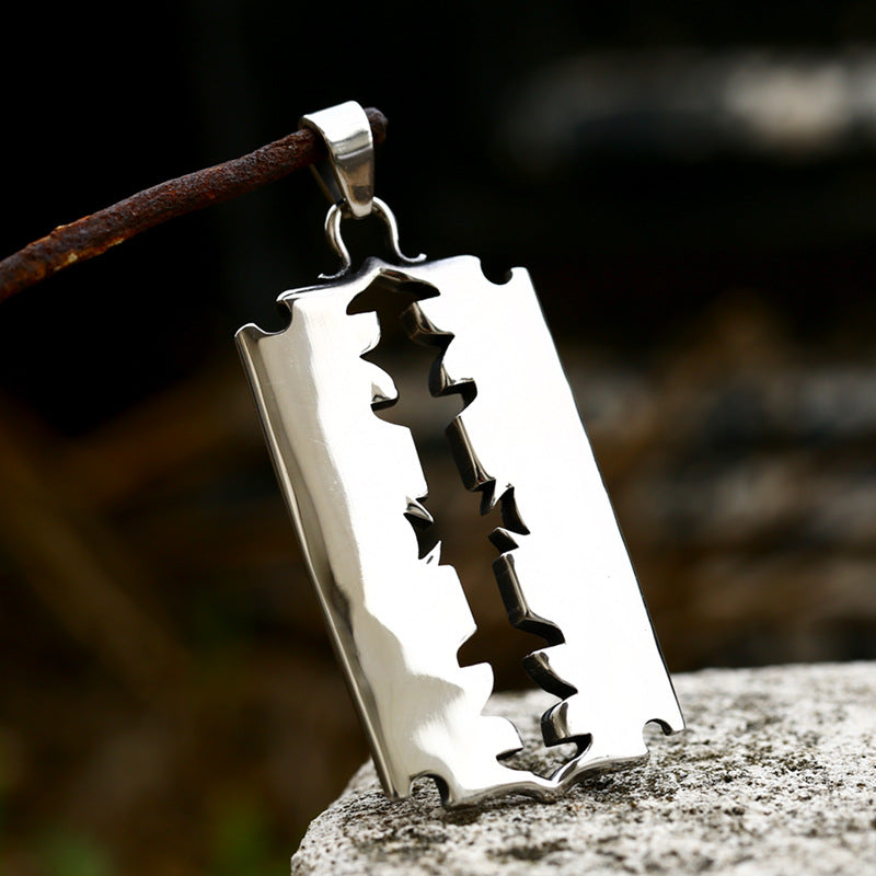 Titanium Steel Retro Blade-Shaped Men's Pendant Accessories from European and American Design