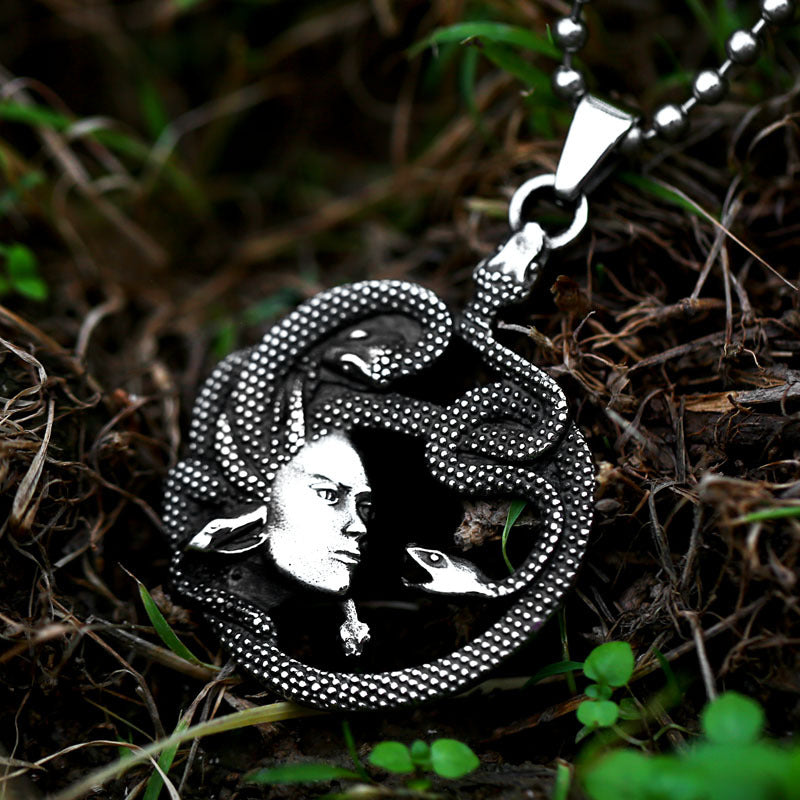 Nordic Stainless Steel Snake Pendant – Titanium Steel Coiled Snake Medusa Pendant Necklace