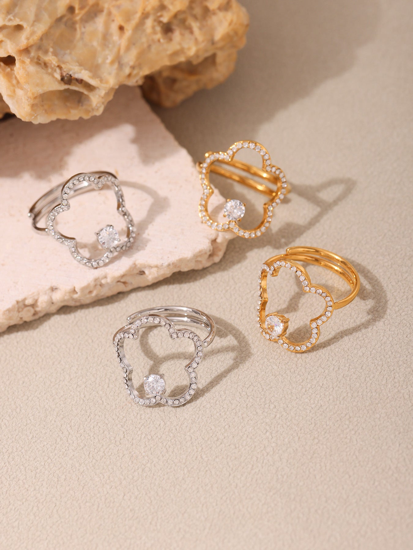 Planderful Zircon Flower Ring 18K Gold Elegant For Women