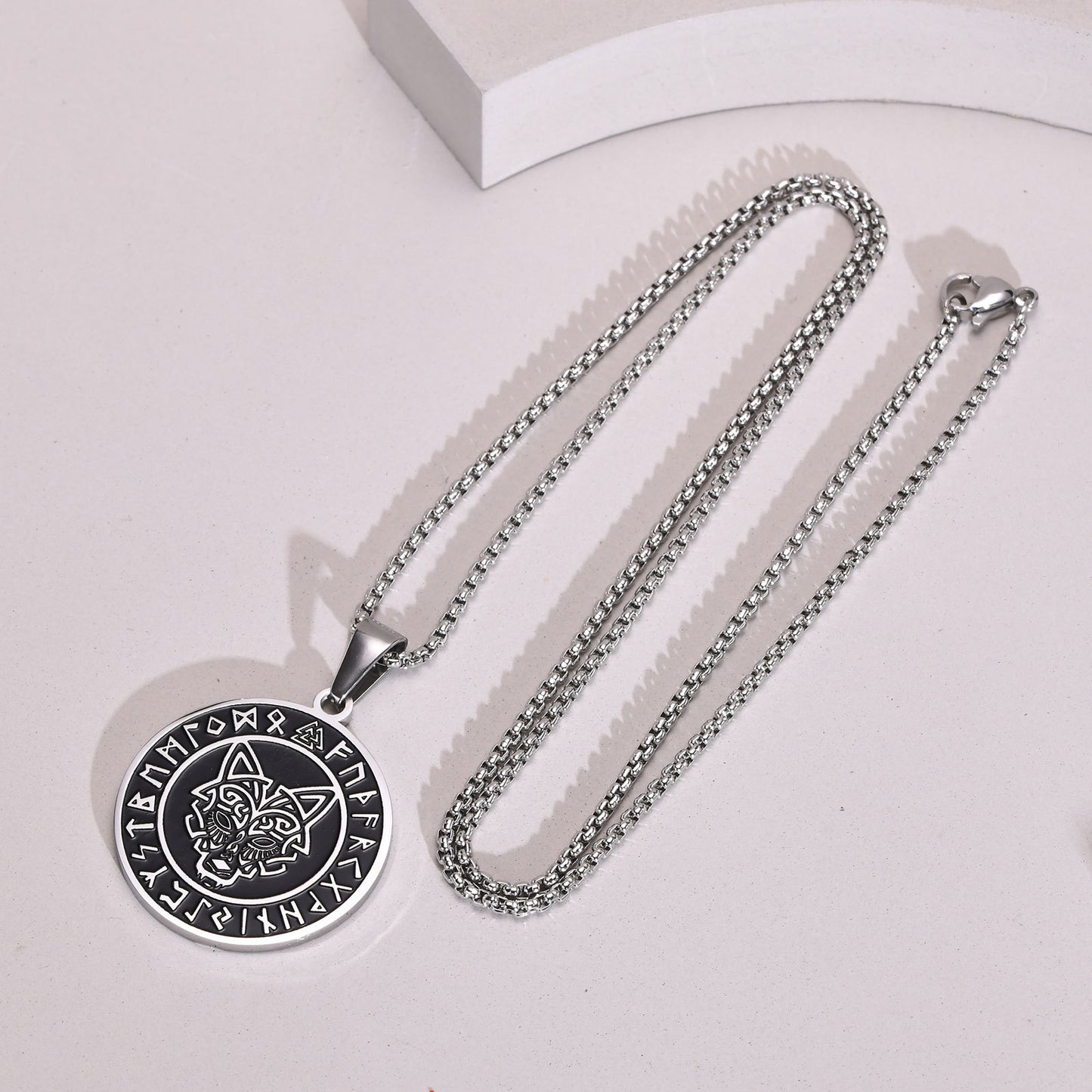 European and American Jewelry Stainless Steel Viking Wolf Pendant