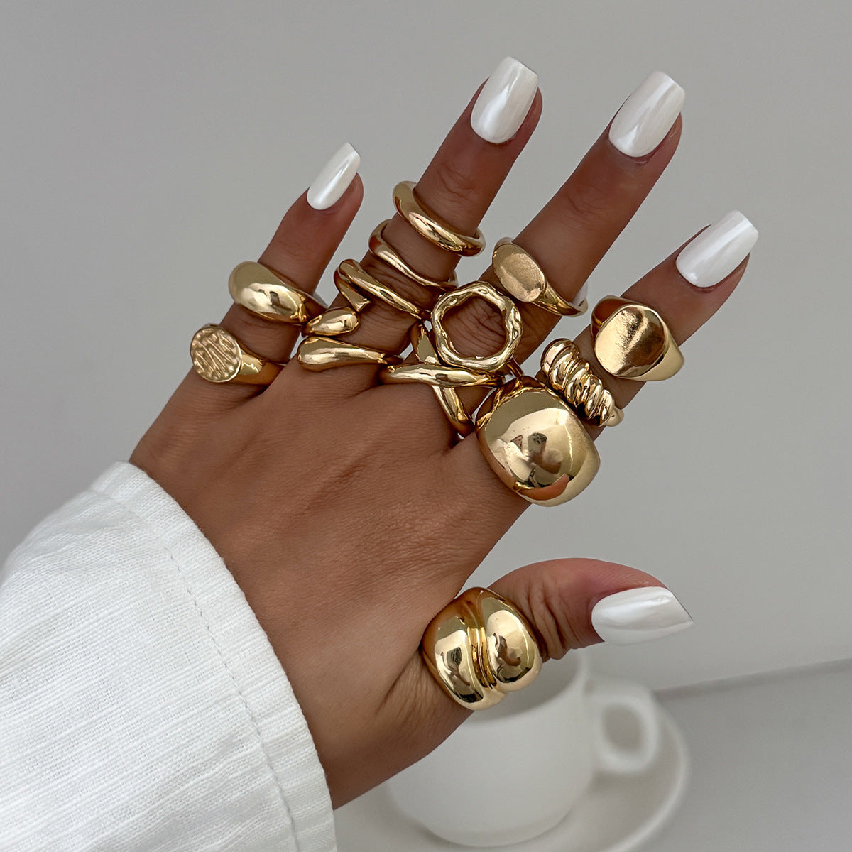 Planderful Vienna Verve Exaggerated Cross Thread Ring For Retro Geometric Statement Jewelry Unisex
