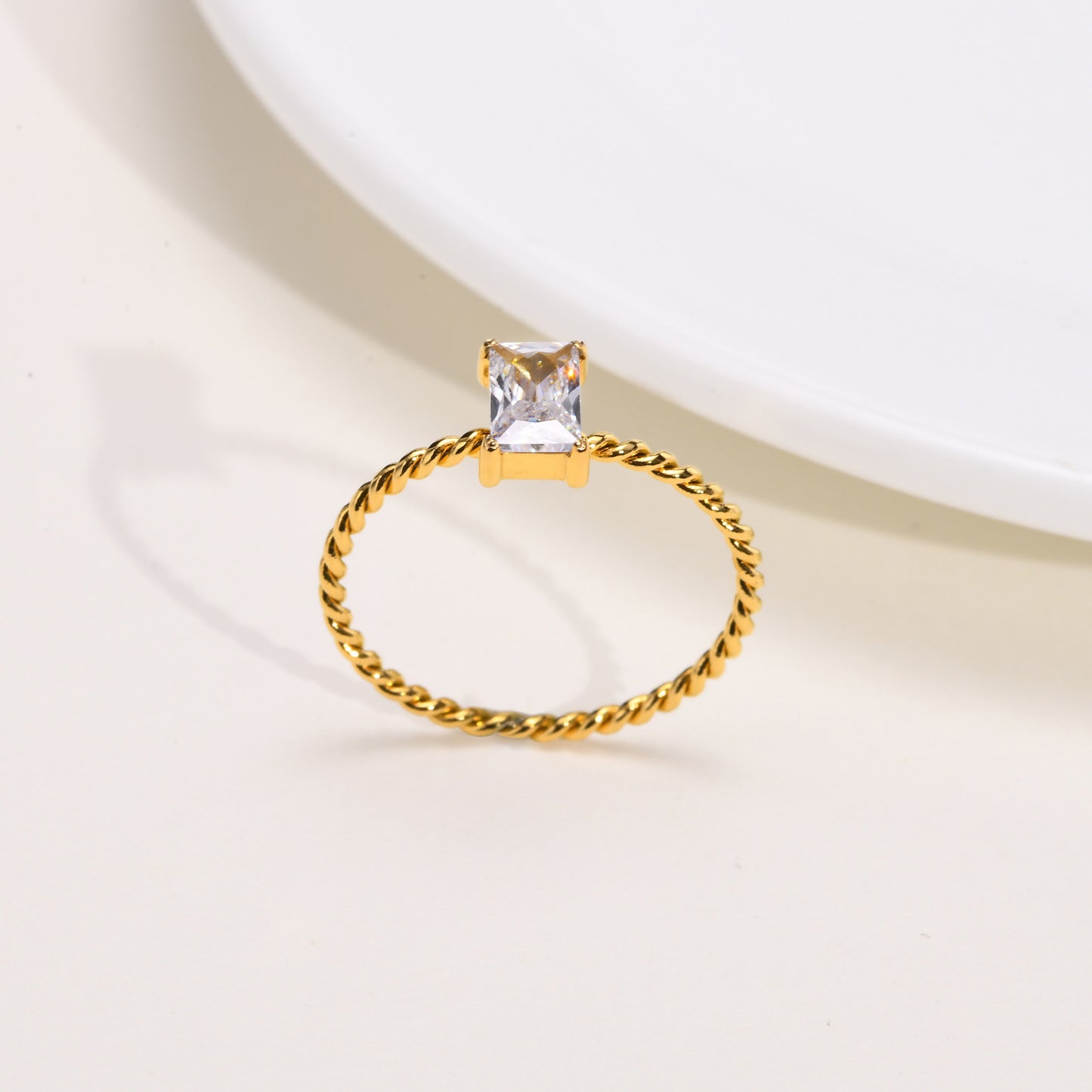 Stainless Steel White Zircon Square Ring Gold in Fashion Jewelry Wholesale