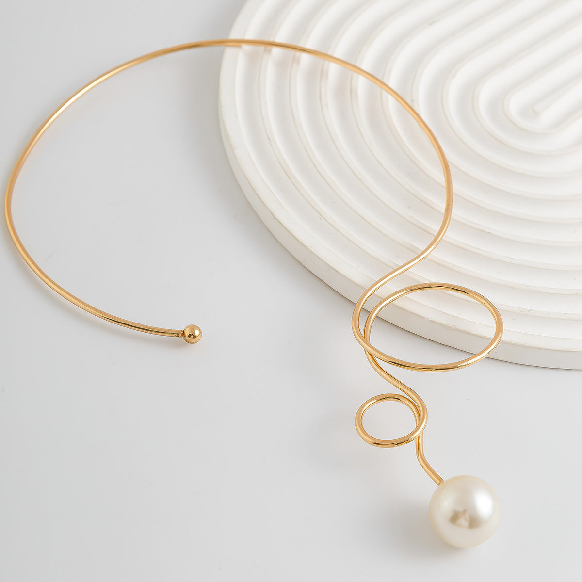 Pearl-Style Water Drop Hoop Choker