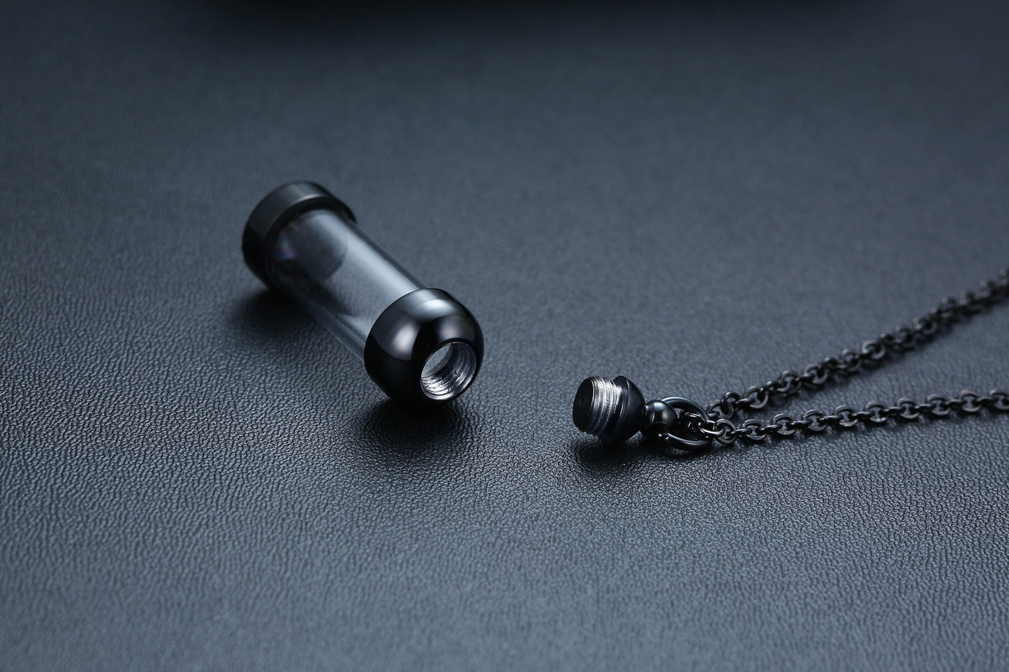 Stainless Steel Glass Pendant Perfume Bottle Jewelry Wholesale