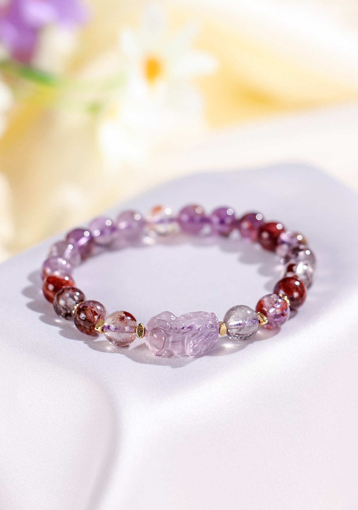 Planderful Fortune's Favor Bracelet – Elegant Amethyst and Golden Cicada Design