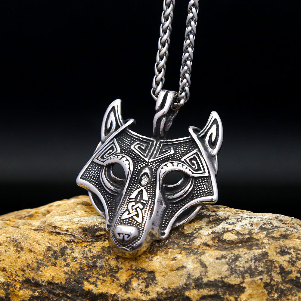Men's Retro Titanium Steel Fox Pendant Necklace for Style
