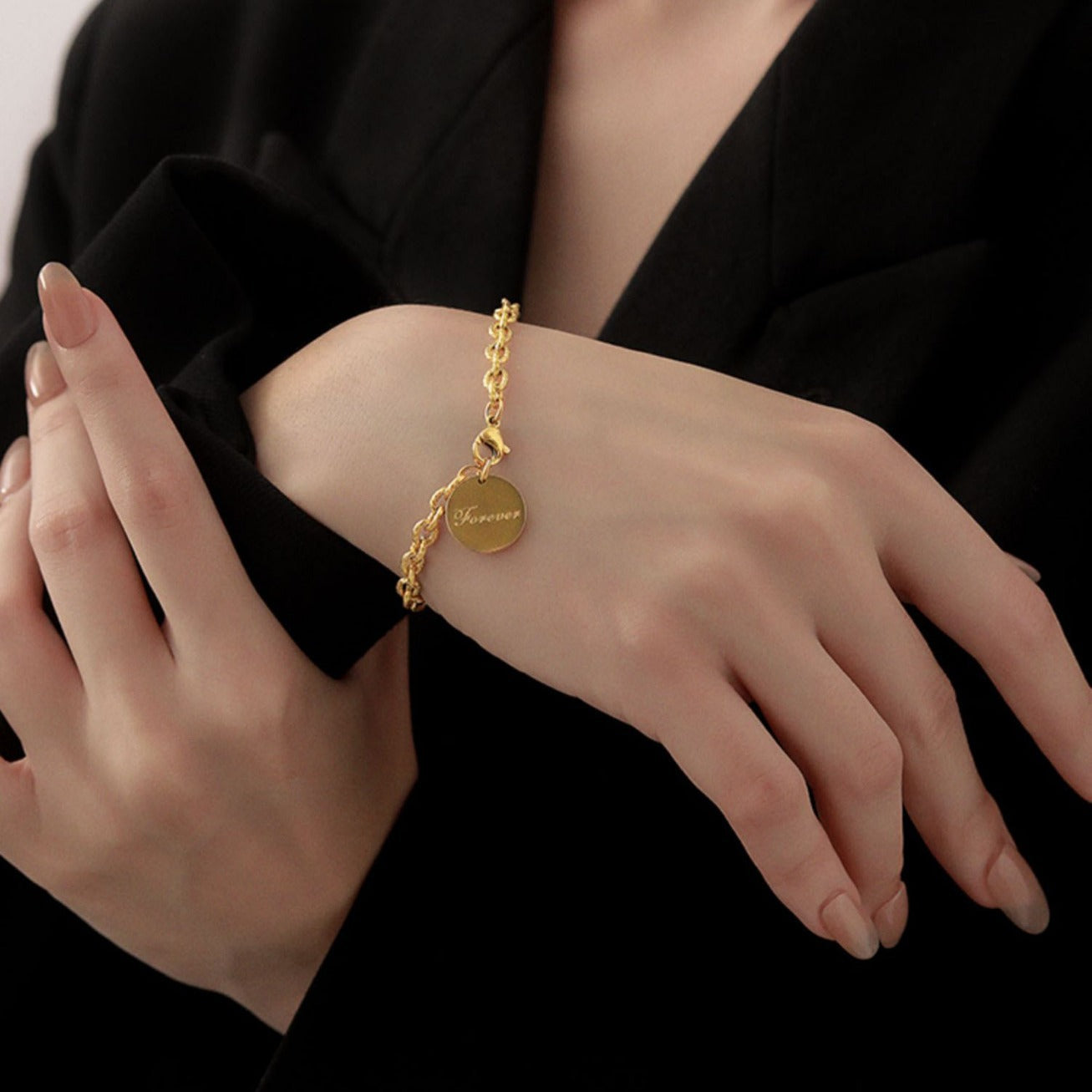 Planderful Jewelry Rose Gold Twist Bracelet