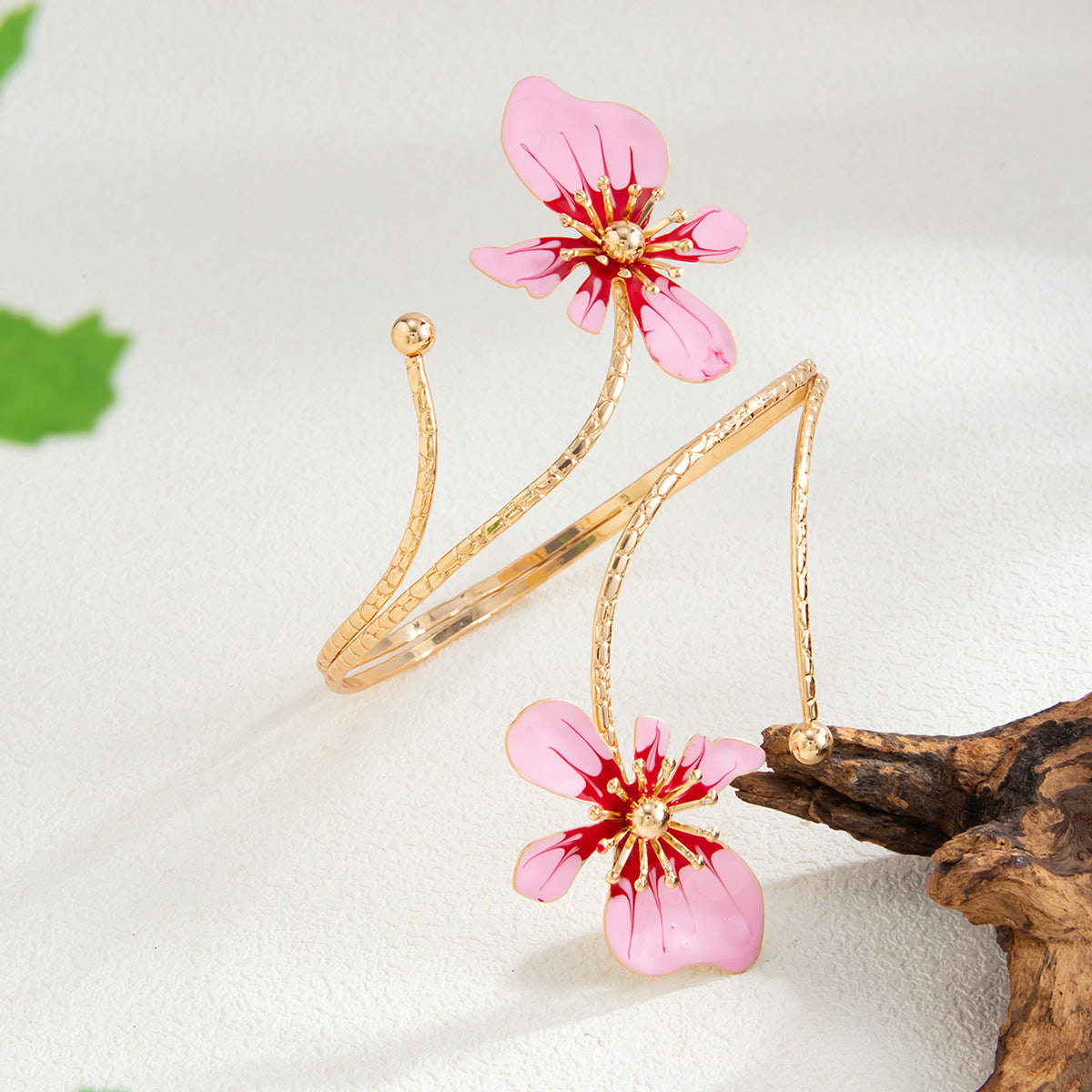 Planderful Vienna Verve Dripping Flower Open Arm Bracelet Adjustable Exotic Petal Winding Jewelry For Women