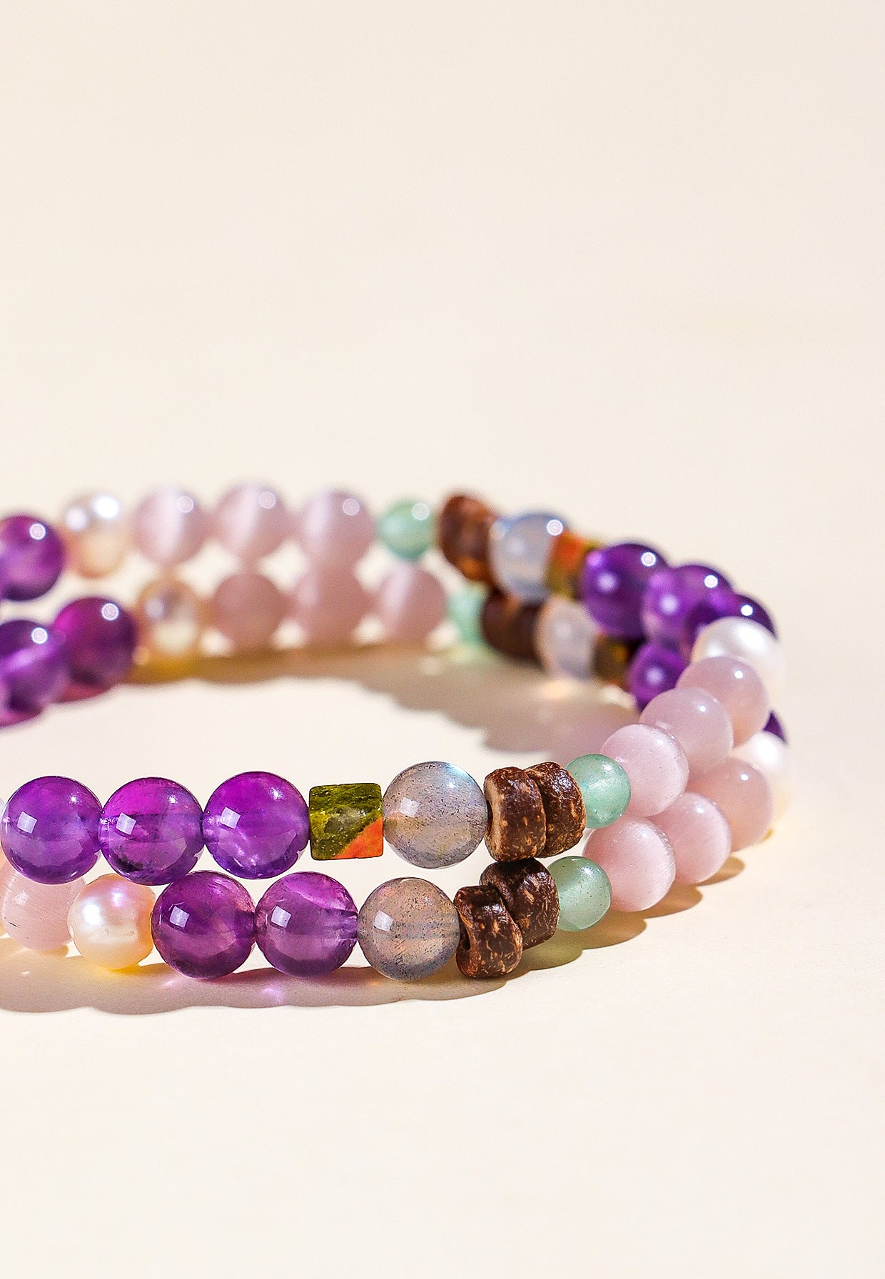 Planderful Fortune's Favor Bracelet – Elegant Freshwater Pearl and Amethyst Design