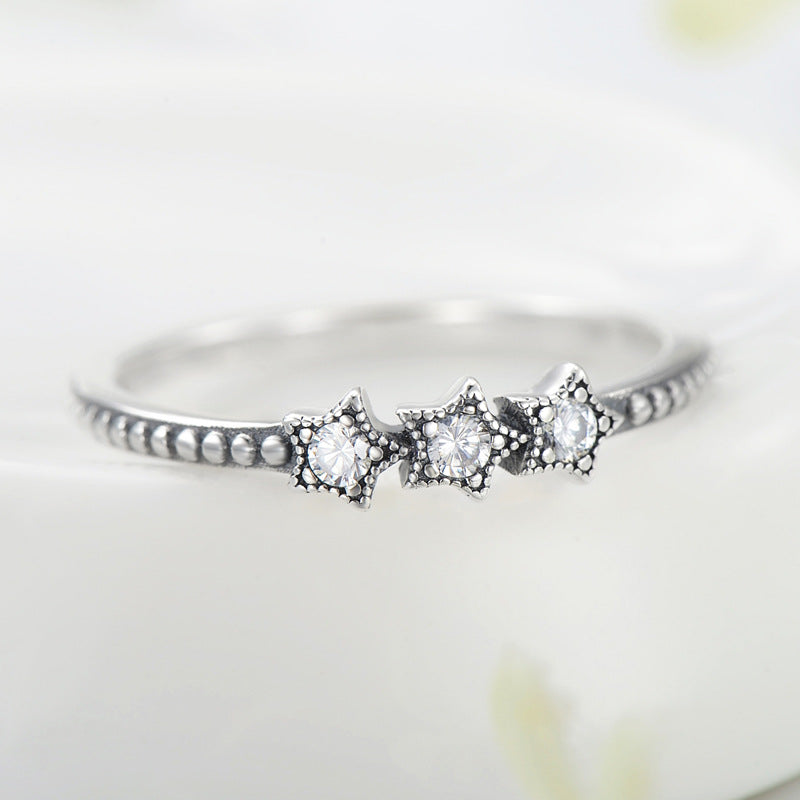 Starry Sterling Silver Ring: Delicate European and American Design
