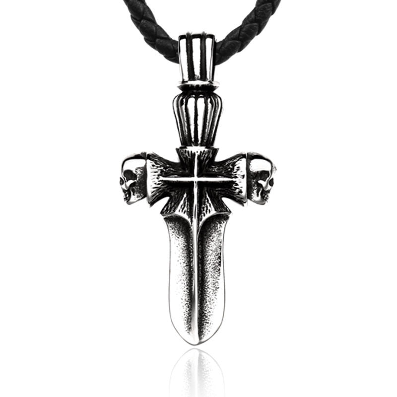 Planderful Retro Titanium Steel Cross Pendant for Men - Stylish Everyday Jewelry