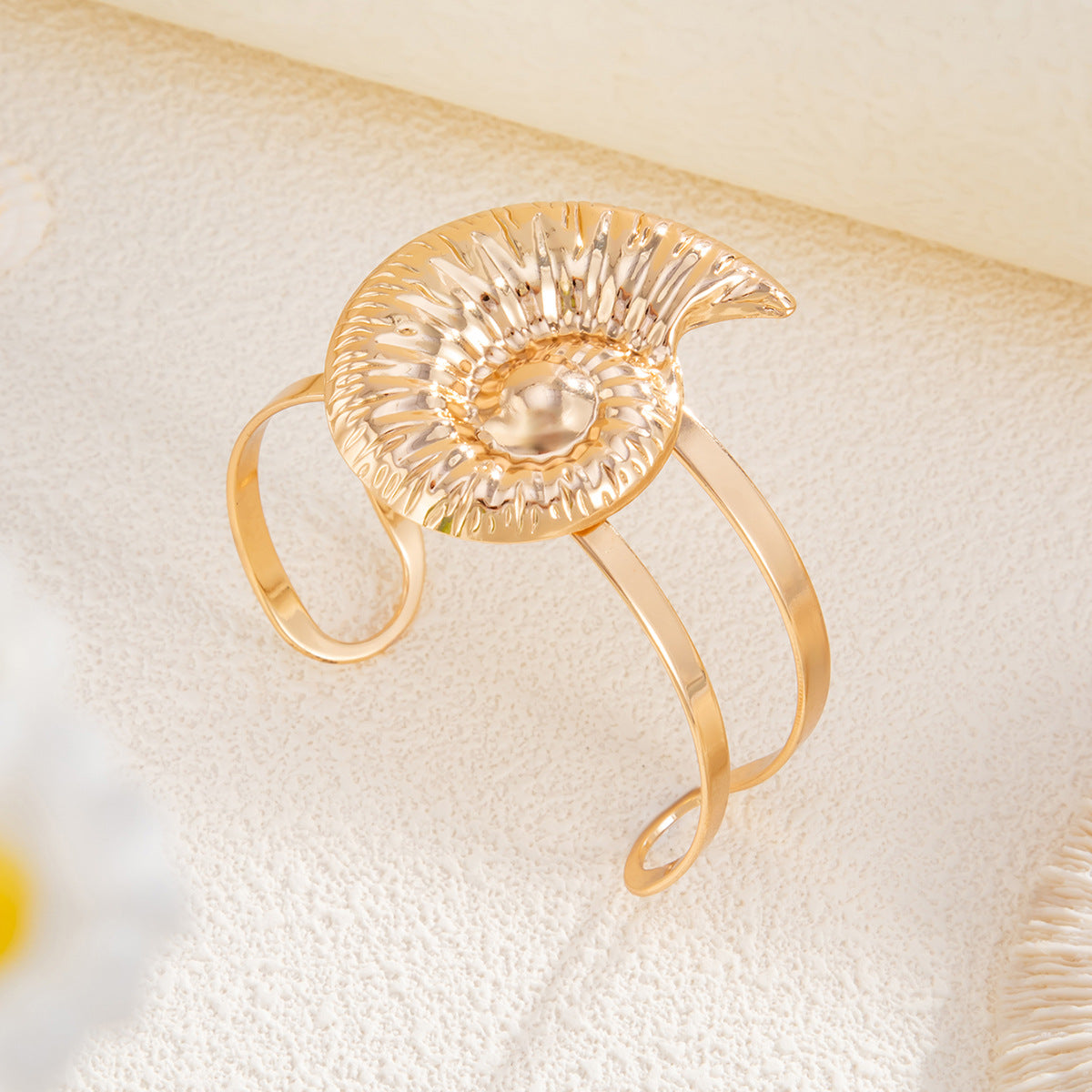 Planderful Vienna Verve Bracelet – Retro Exaggerated Ocean-Inspired Design