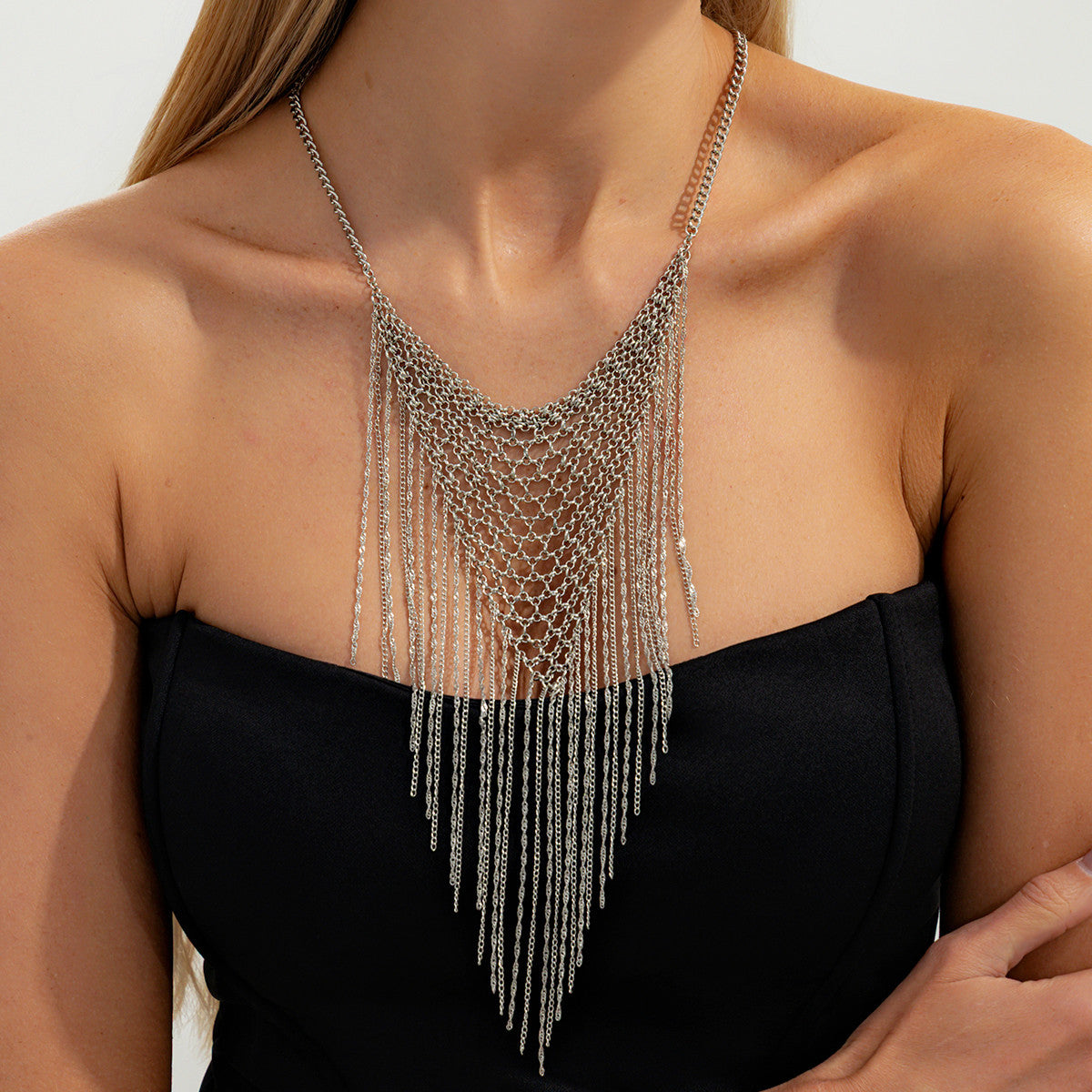 Heavy Industry Metal Mesh Fringed Necklace Exaggerated Geometric Hollow Handmade Punk Mesh