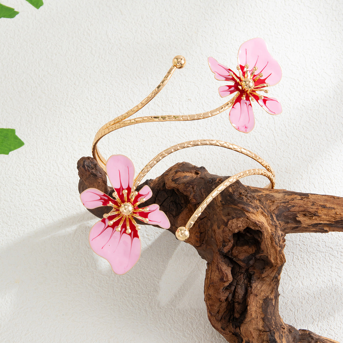 Planderful Vienna Verve Dripping Flower Open Arm Bracelet Adjustable Exotic Petal Winding Jewelry For Women