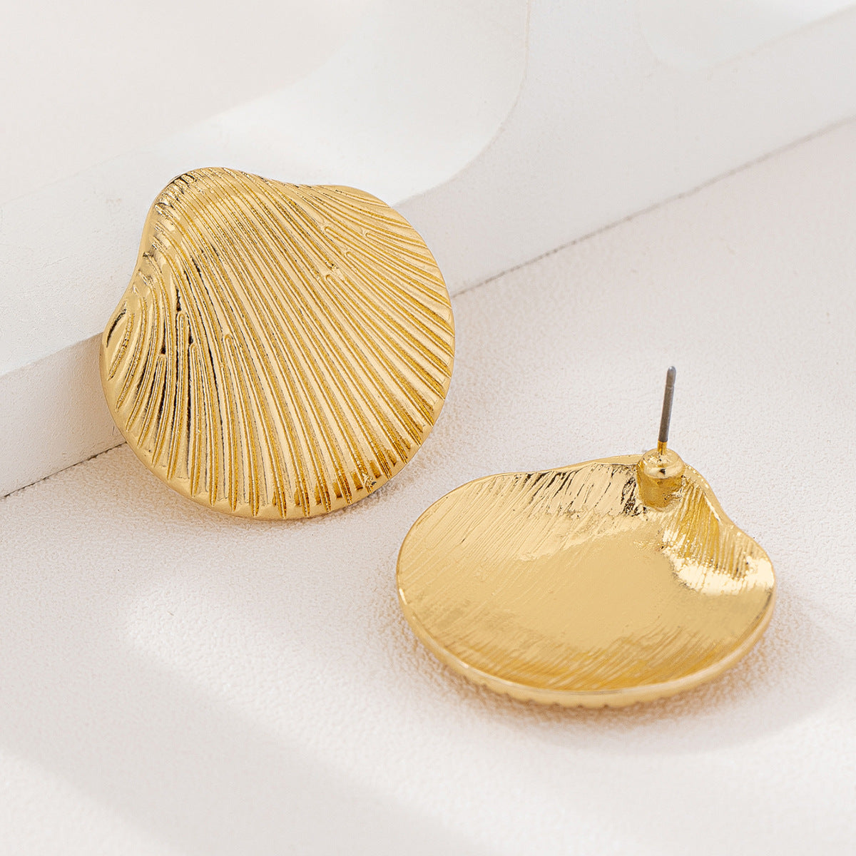 Planderful Vienna Verve Earrings – Retro Minimalist Textured Design