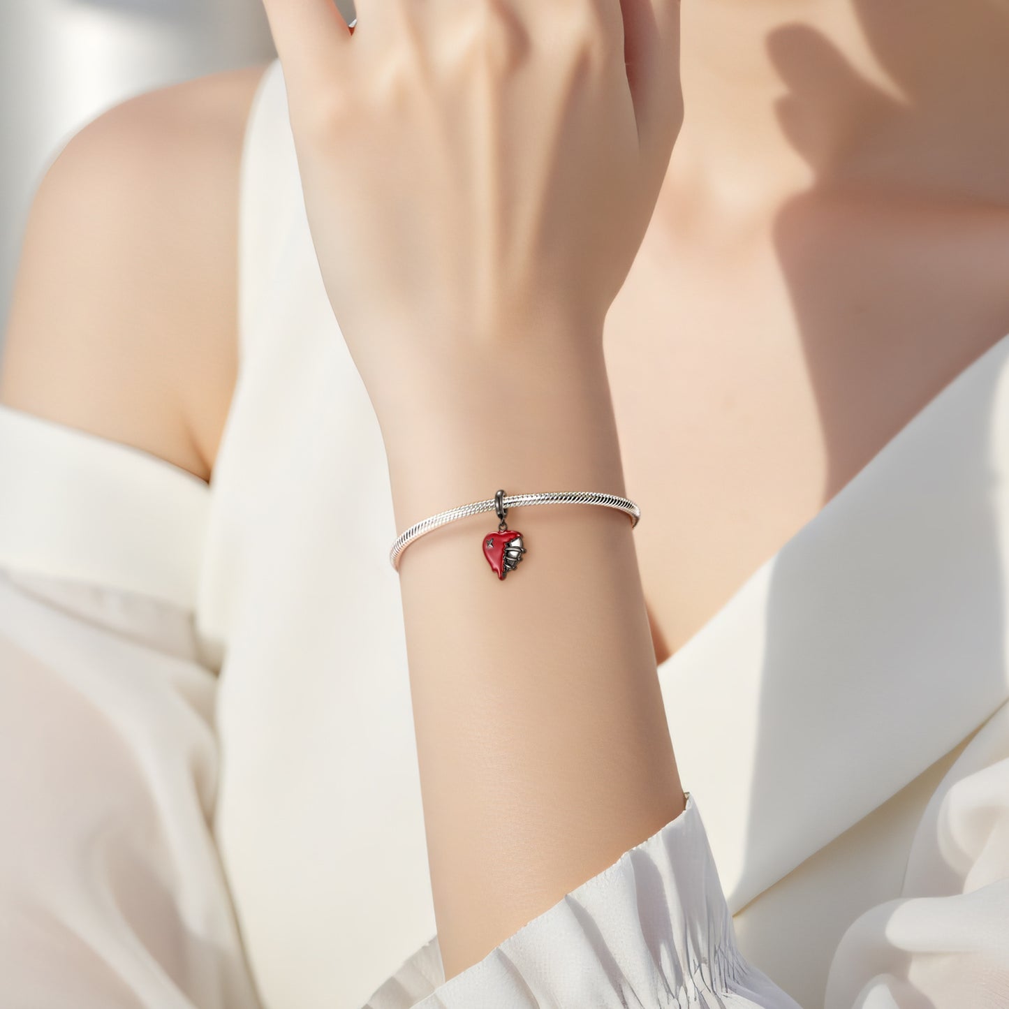 Planderful Jewelry Sterling Silver Heart Necklace Pendant S925 Skull Design Elegant Gift For Women Everywhere