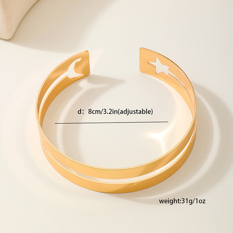 Planderful Vienna Verve Bracelet – Stylish Metal Star and Moon Design