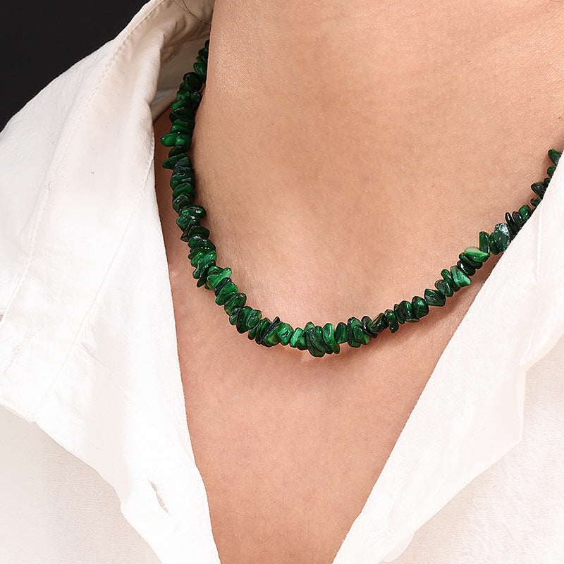 Planderful Vienna Verve Necklace – Fashionable Multicolored Glass Stone Design