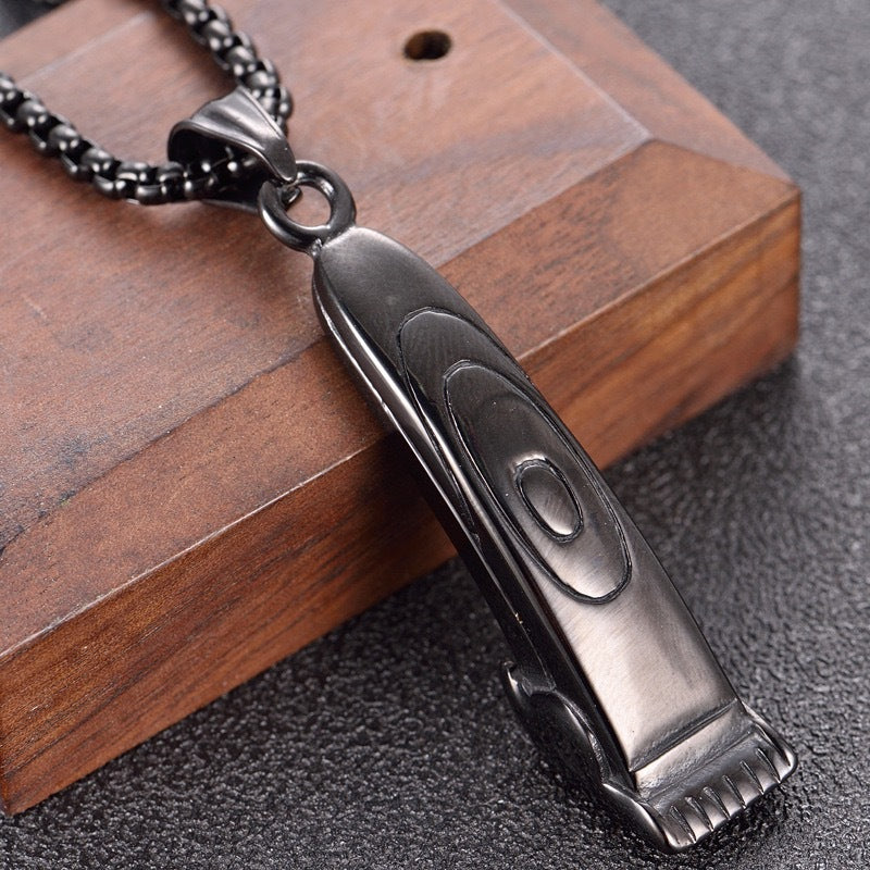 1. Planderful Mens Razor Pendant Necklace in Stainless Steel Premium Gift for Him Elegant Everyday Genie Accessory