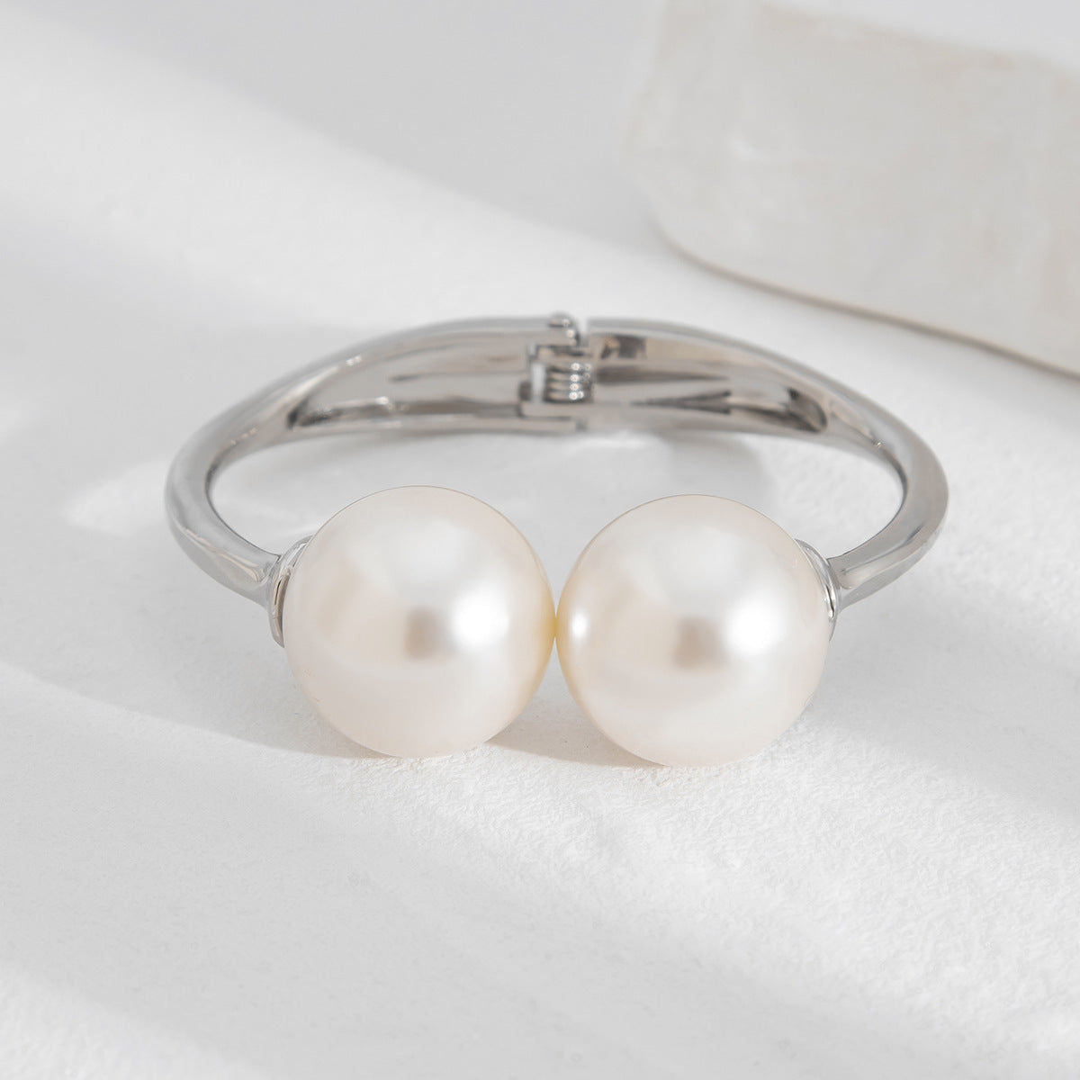 Planderful Vienna Verve Layered Pearl Bracelet For Women Bold Multi Layer Metal Clasp Statement Jewelry