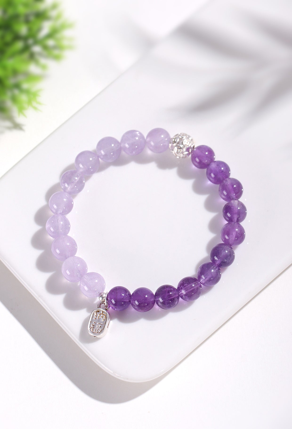 Planderful Fortune's Favor Bracelet – Premium Amethyst Beaded Design