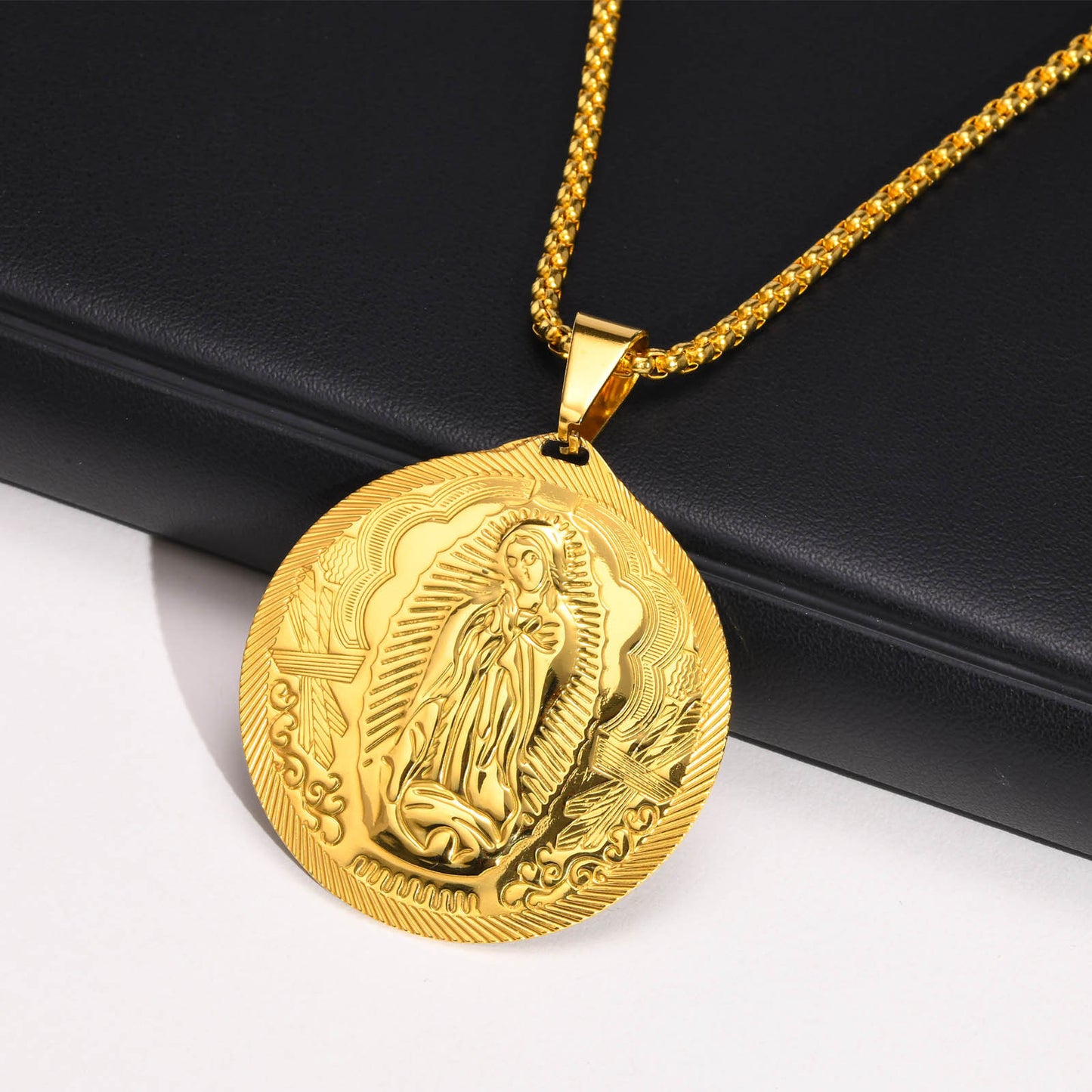 Cross-Border Europe America Accessories 4.5CM Gold Necklace