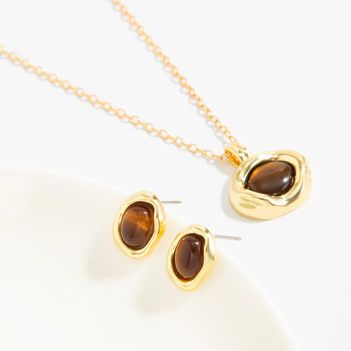 Tiger-Eye-Style Necklace & Earrings Set