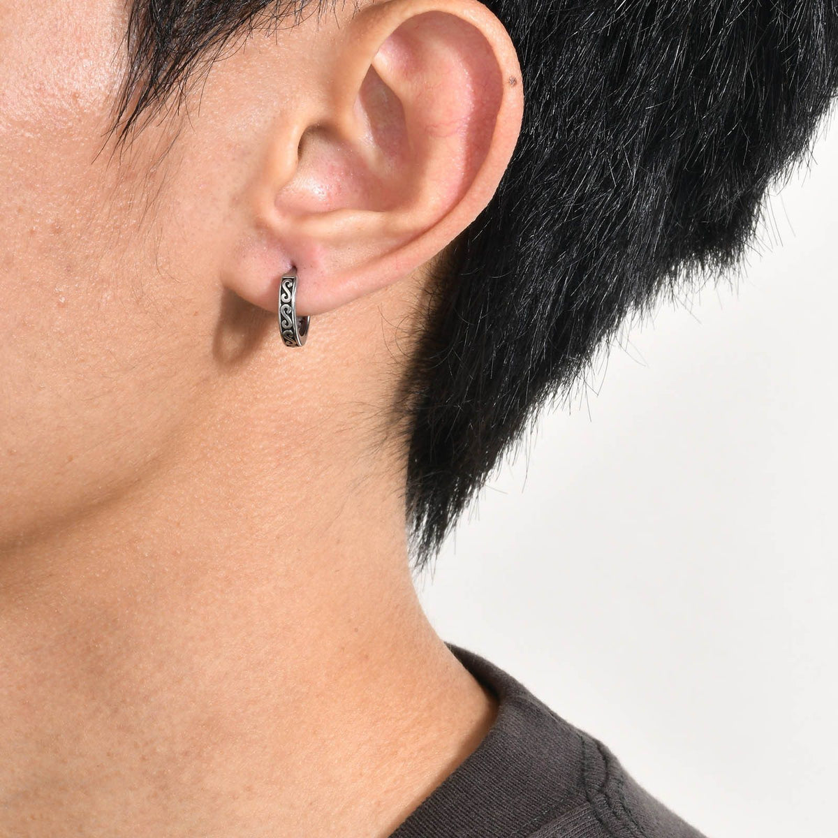 Single Earrings — Black or Silver