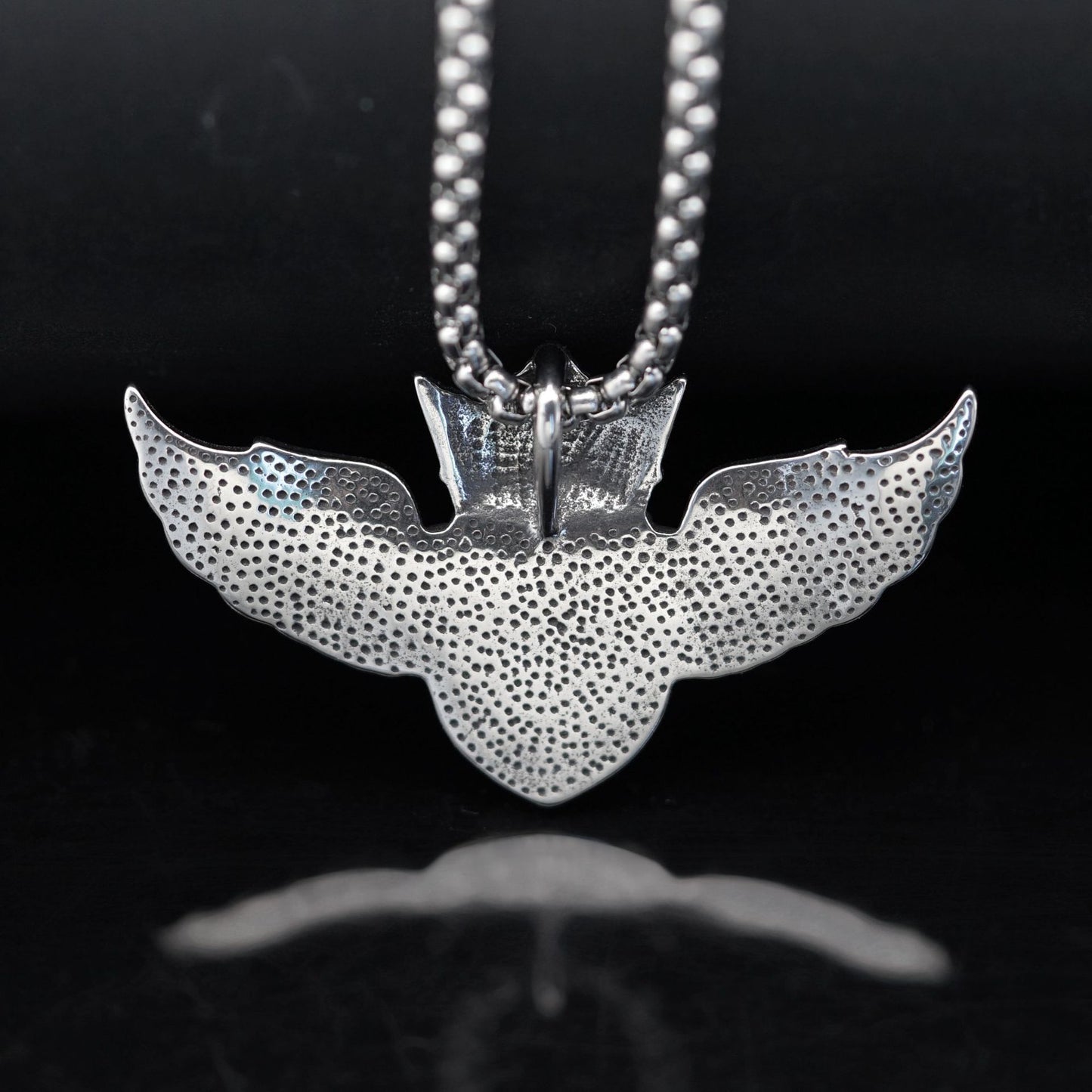 Steel Necklace - Vintage Winged Lion Head Crown Pendant For Bold Everyday Wear And Collectible Style