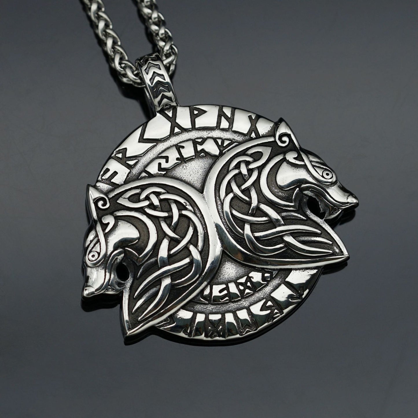 Steel Necklace – Vintage Nordic Celtic Wolf Pendant