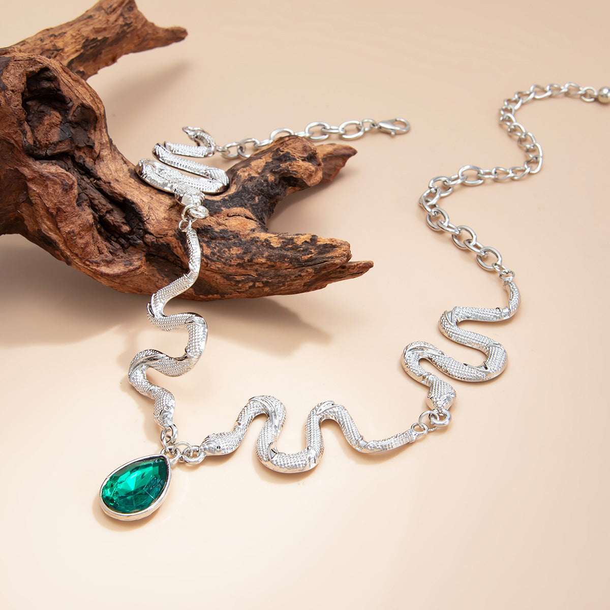 Serpentine Splicing Water Drop Gem Necklace Punk Sweet Cool Curved Geometric Collar