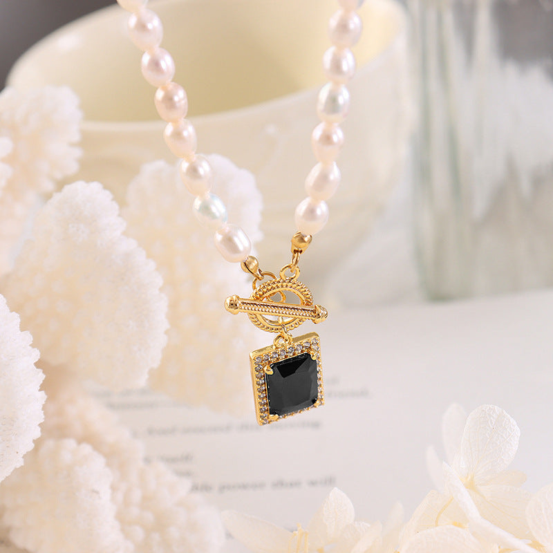 Exquisite Gold-Plated Necklace with Black Zircon Pendant