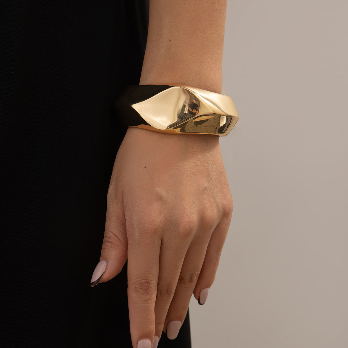 Planderful Metal Wide Bracelet With Smooth Surface Irregular Wave Design For Modern Women Vienna Verve Statement