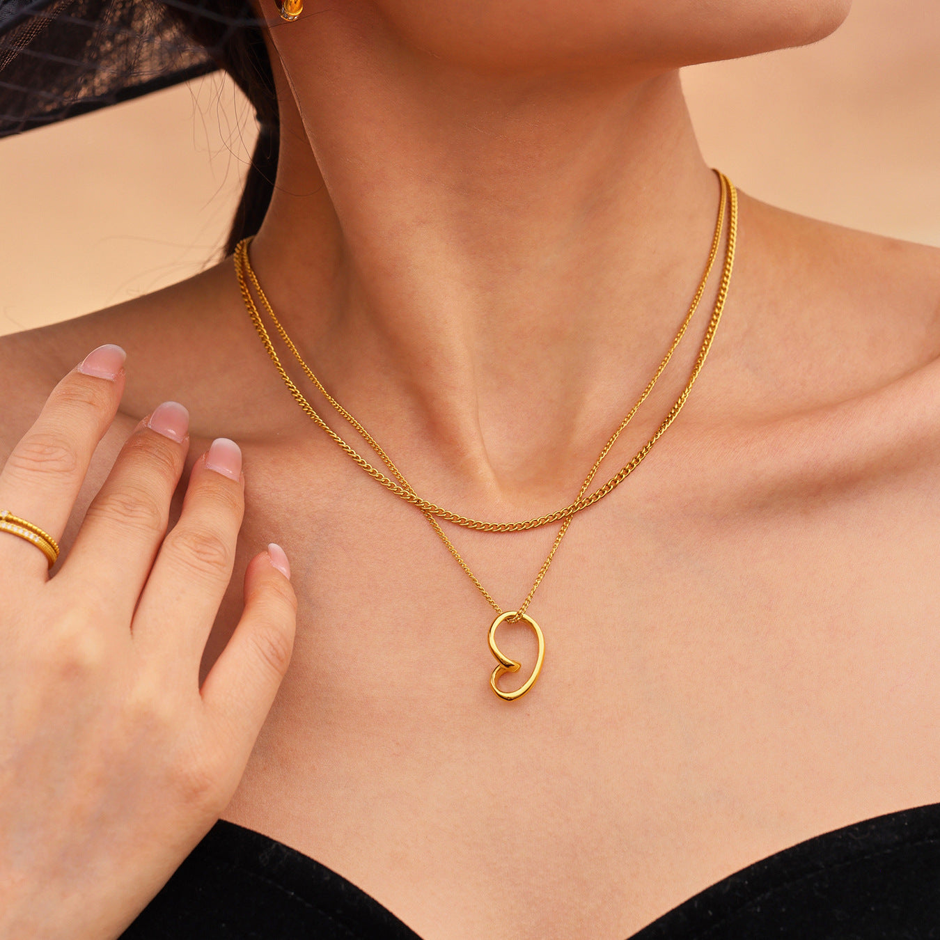 Planderful Hollow Irregular Love Necklace Women 18K Gold