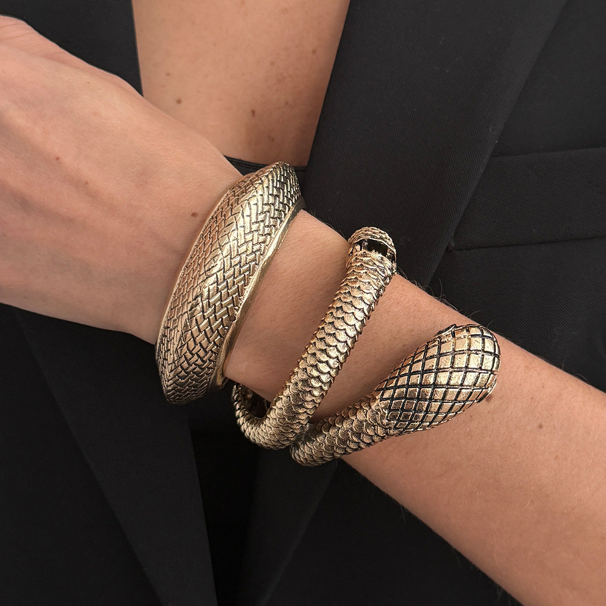 Planderful Vienna Verve Snake Skin Pattern Opening Bracelet For Women Geometric Winding Statement Jewelry