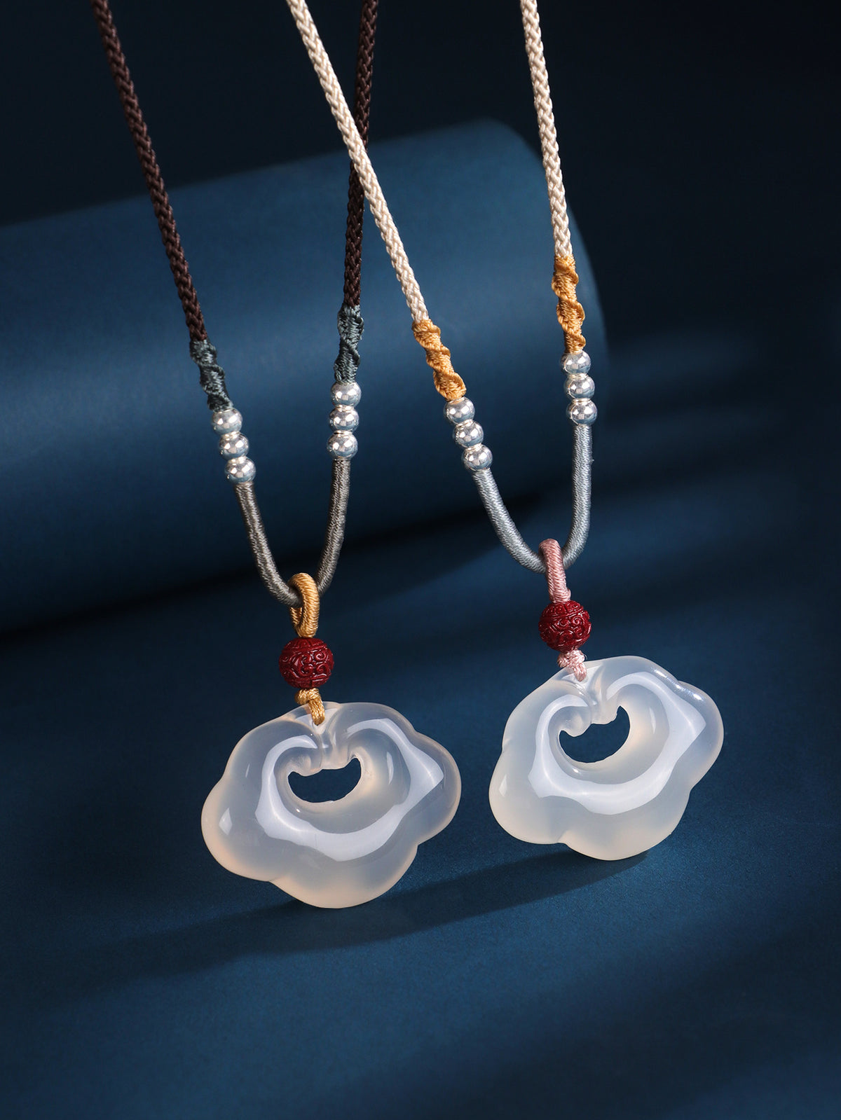 999 Silver Agate Jade Ruyi Lock Pendant Necklace