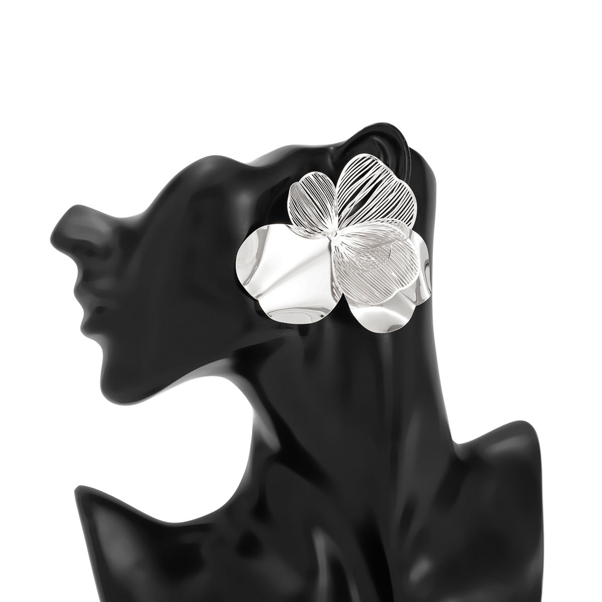 Planderful Vienna Verve Ginkgo Leaf Stud Earrings for Women Vintage Floral Irregular Statement Design