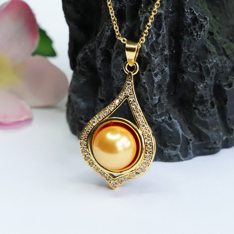 Champagne Shell Pearl Teardrop Pendant — No Chain