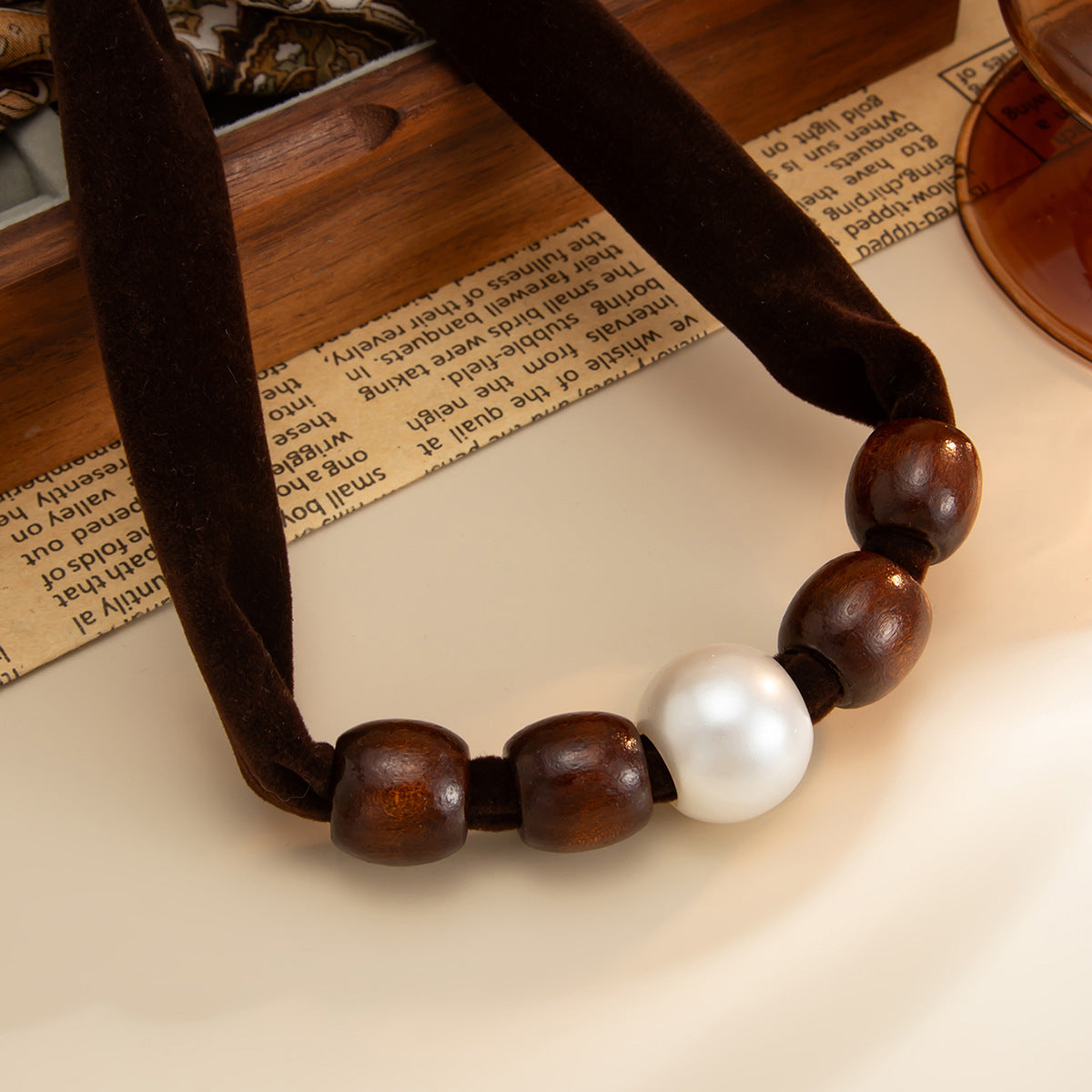 Wood Bead Pearl-Style Collarbone Necklace