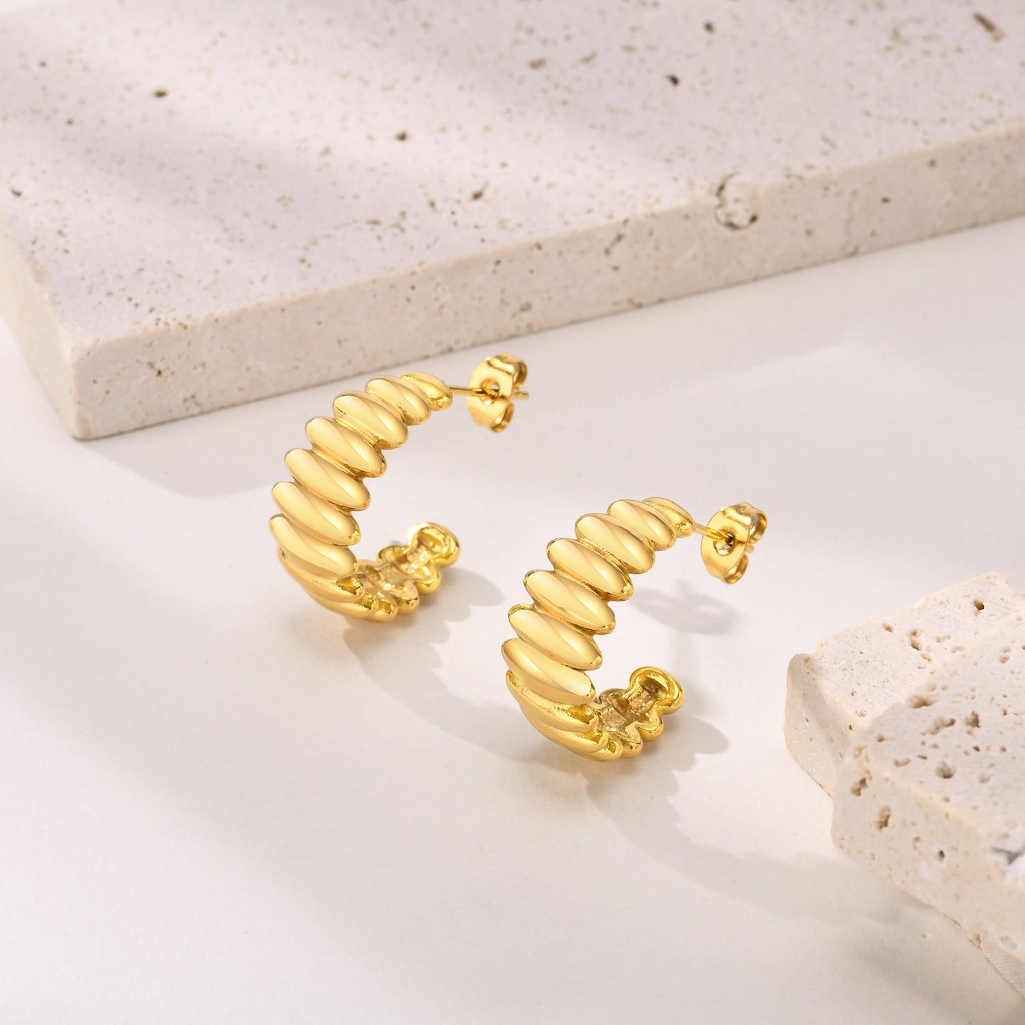 European And American Cross-Border Wholesale Stainless Steel C-Shaped Earrings 18K Gold Women's Accessories