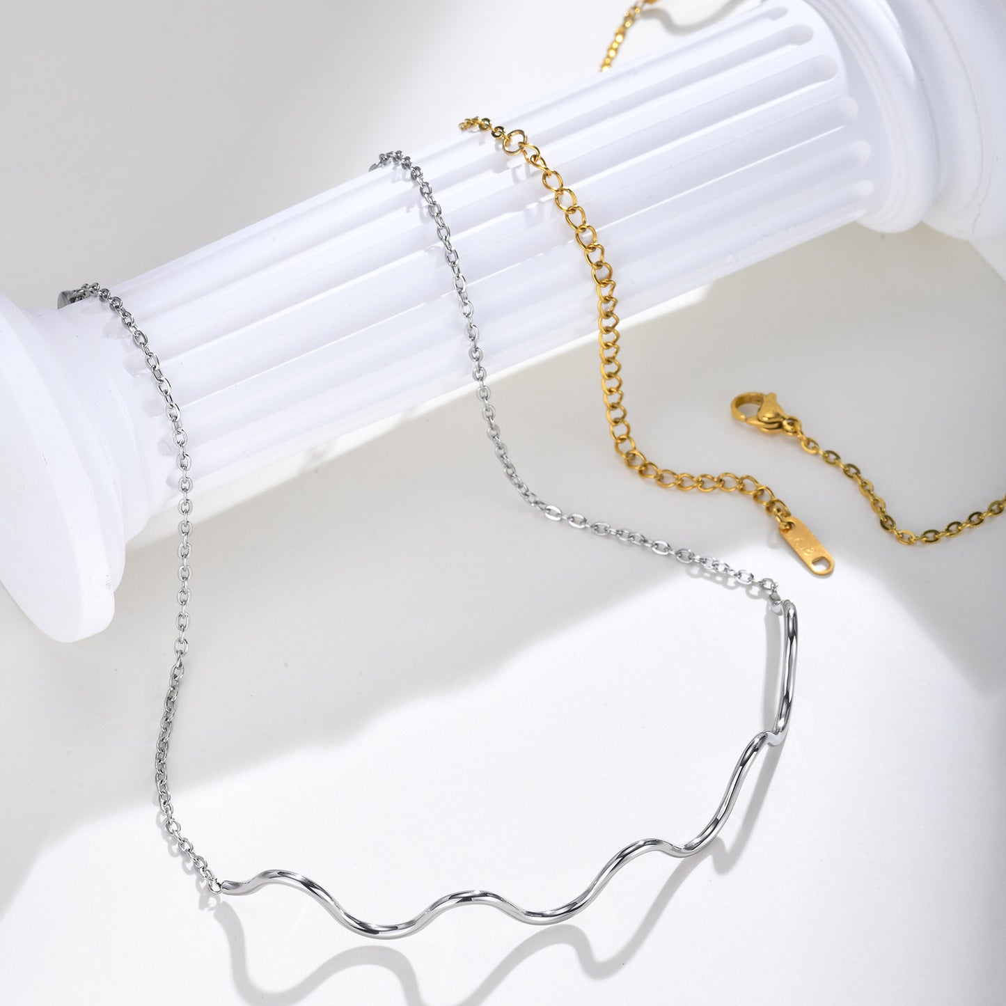 European And American Fashion Personality Necklace Bracelet Set