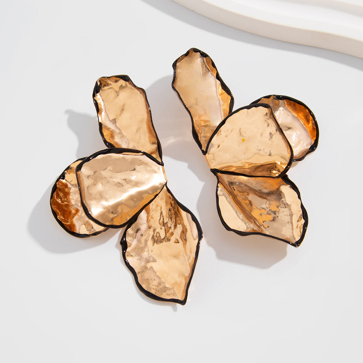 Planderful Vienna Verve Earrings – Elegant Three-Dimensional Flower Design