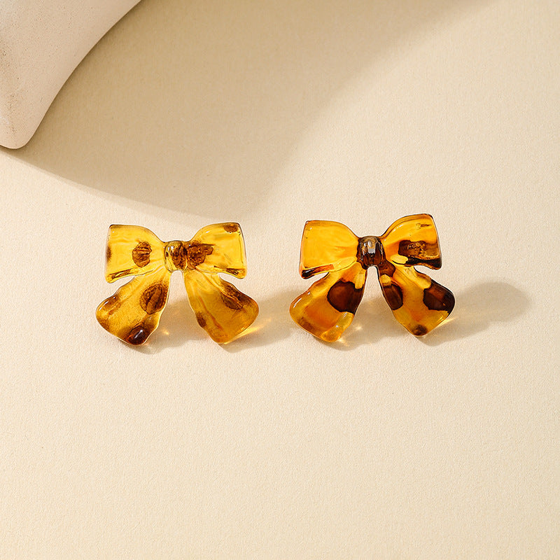 Planderful Vienna Verve Bow Stud Earrings – Fashionable Acrylic Leopard Print