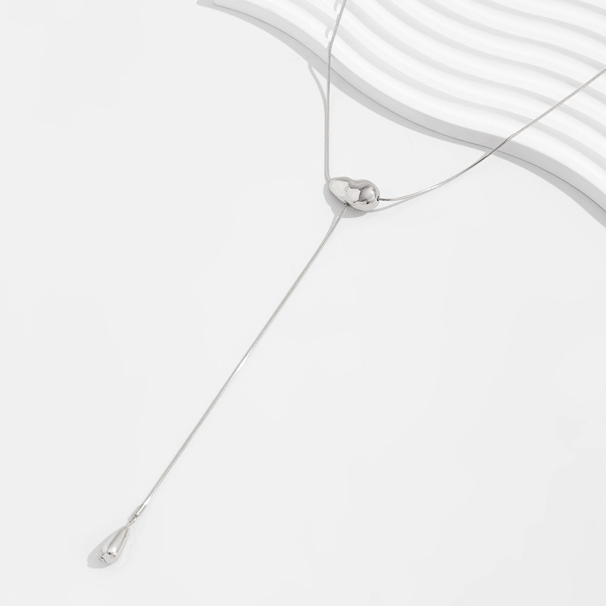 Feng Shui Drop-Shaped Pendant Liquid Irregular Pull Long Necklace