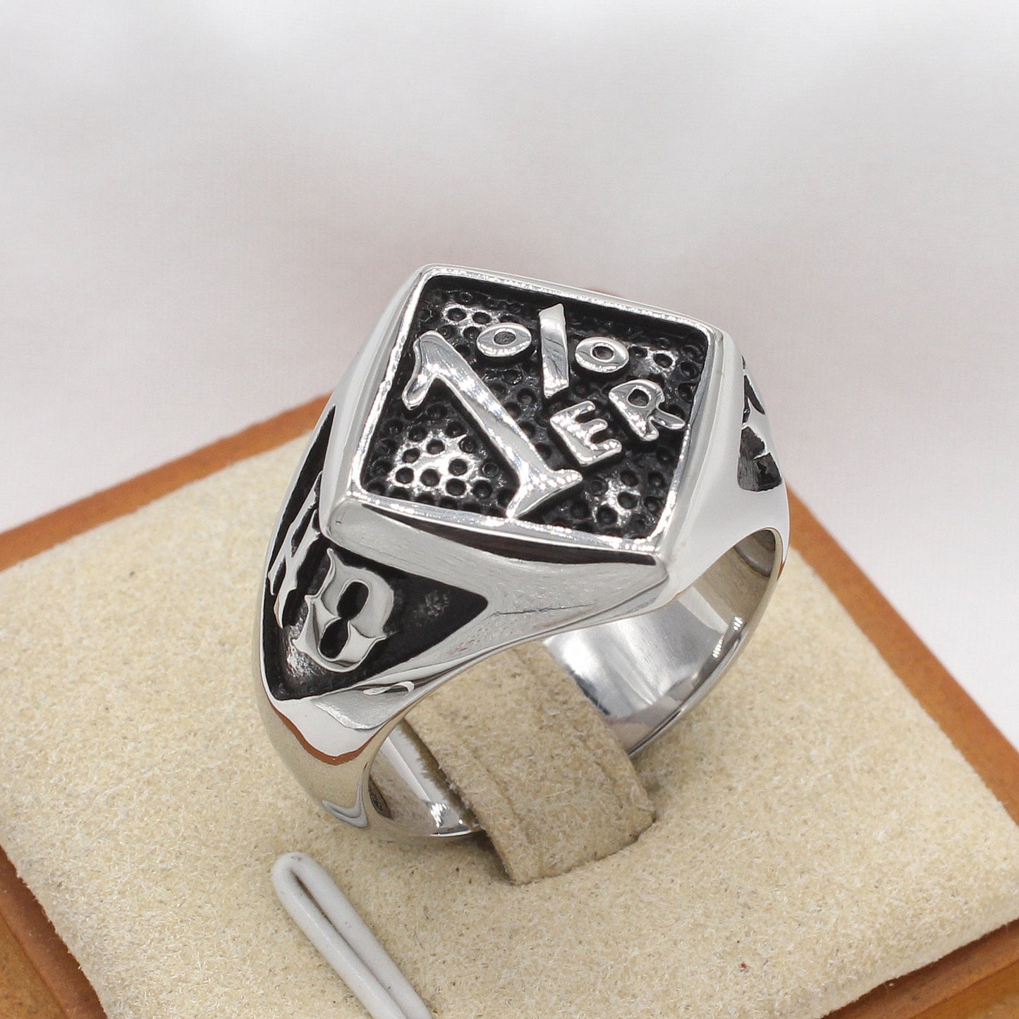 Planderful Jewelry Mens Titanium Steel Ring Vintage European American Personalized Retro Style